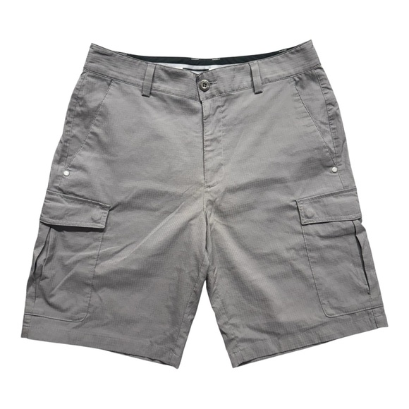 Men’s 4 Pair Cargo Shorts Bundle (Under Armour 30, Oakley 30, Guess 32, Gap 31) - Picture 2 of 13